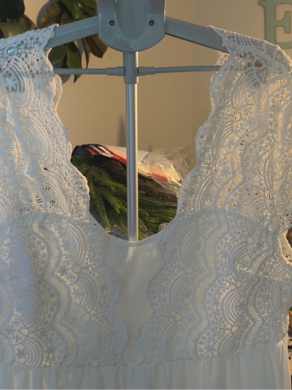 SHEIN White Lace Bodice Wedding Dress - Picture 4 of 13